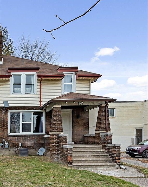 1st image of 568 Askin Ave