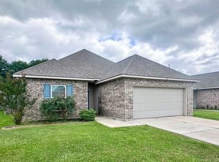 304 Madison Crossing Dr, Sulphur, LA 70665