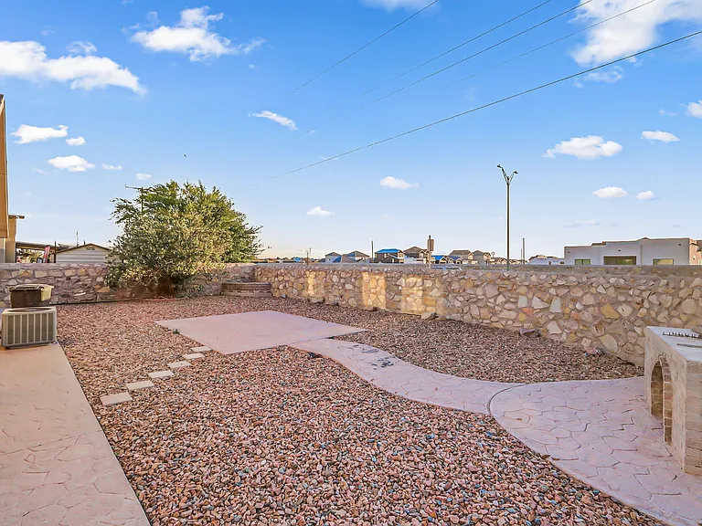732 Desert Sage Dr — Photo 27