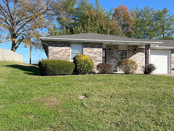 2nd image of 404 Penrod Pl
