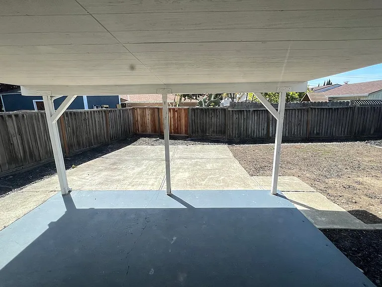35489 Cleremont Dr — Photo 49