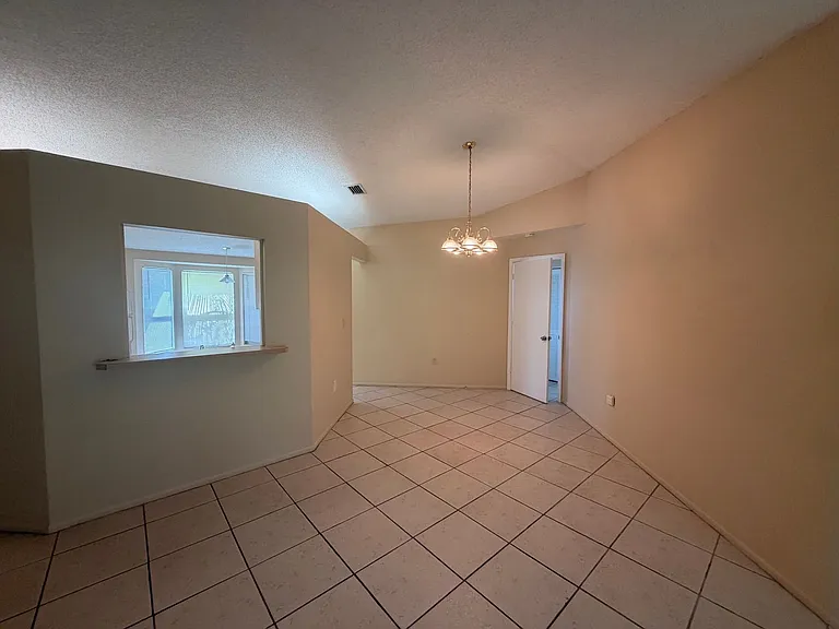 4008 Palau Dr — Photo 3