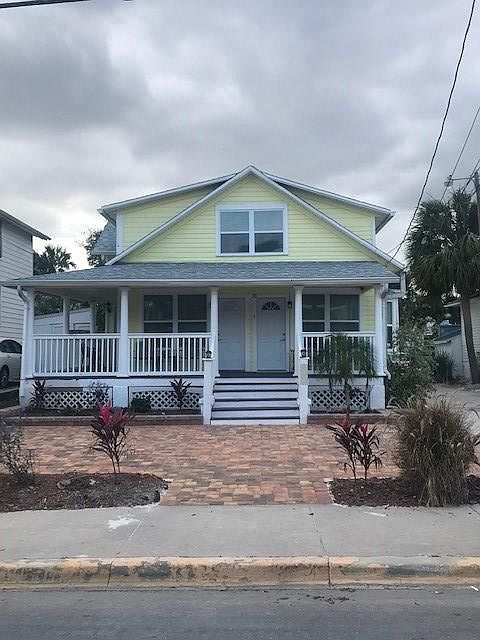 1st image of 30 S Oleander Ave #1