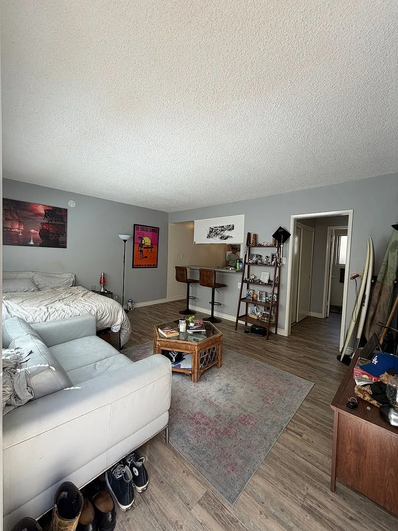 143 Nieto Ave — Photo 1