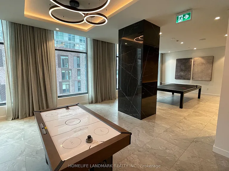 252 Church St #2501 — Photo 24