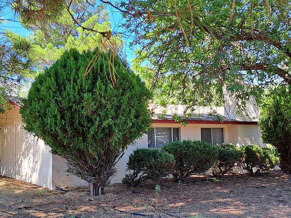 2nd image of 3647 E SYCAMORE Lane