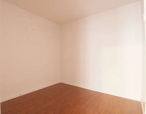 Rented by Compass | media 10