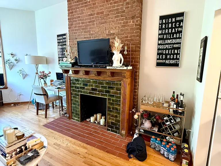 324 W 76th St #2A — Photo 2