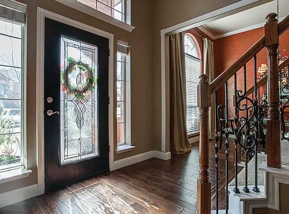 3rd image of 2405 Frosted Green Ln