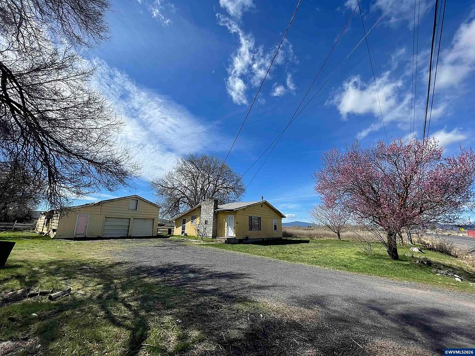 1st image of 2202 Joe Wright Rd