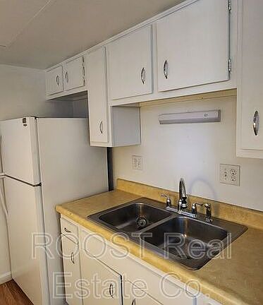 3rd image of 2416-2422 Red Coach Dr Unit 2420