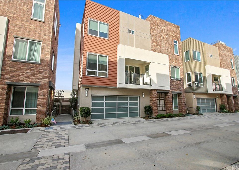1st image of 822 Brickyard Ln