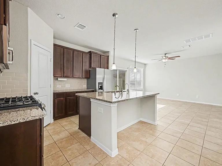 17406 Tidewater Cypress Trl — Photo 7