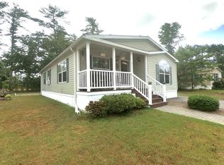 7 Adams Cir, Carver, MA 02330