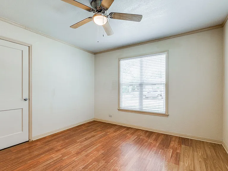 322 Byrnes Dr — Photo 21