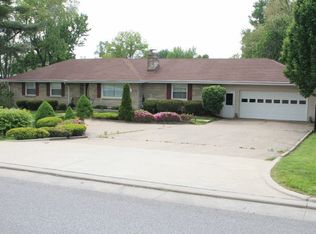 4606 Oak Hill Rd, Evansville, IN