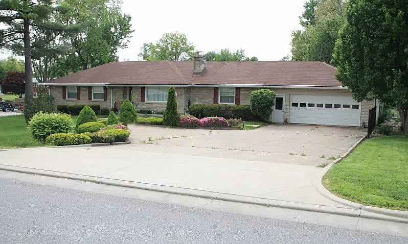 4606 Oak Hill Rd photo 1