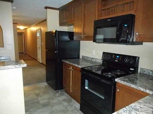 4th image of 13645 Clearwater Ln