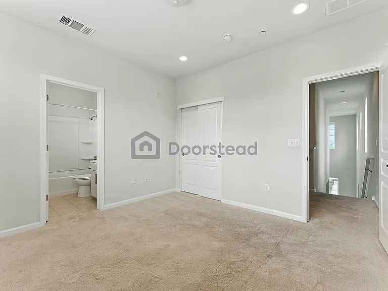 801 Jetty Dr — Photo 46