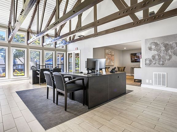 Our Windsor Communities team is ready to welcome you.