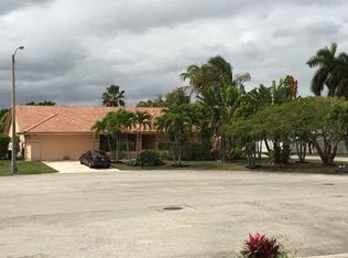 60 NW 161st Ave, Pembroke Pines, FL 33028