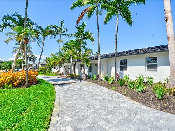 5th image of 14675 SW 78th Ave