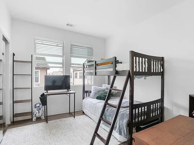 1277 Calle Pomelo #3 — Photo 15