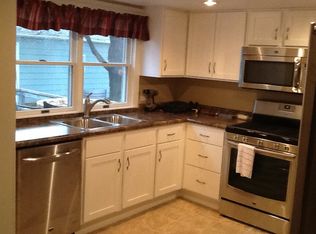 601 W Elm St, Teutopolis, IL 62467