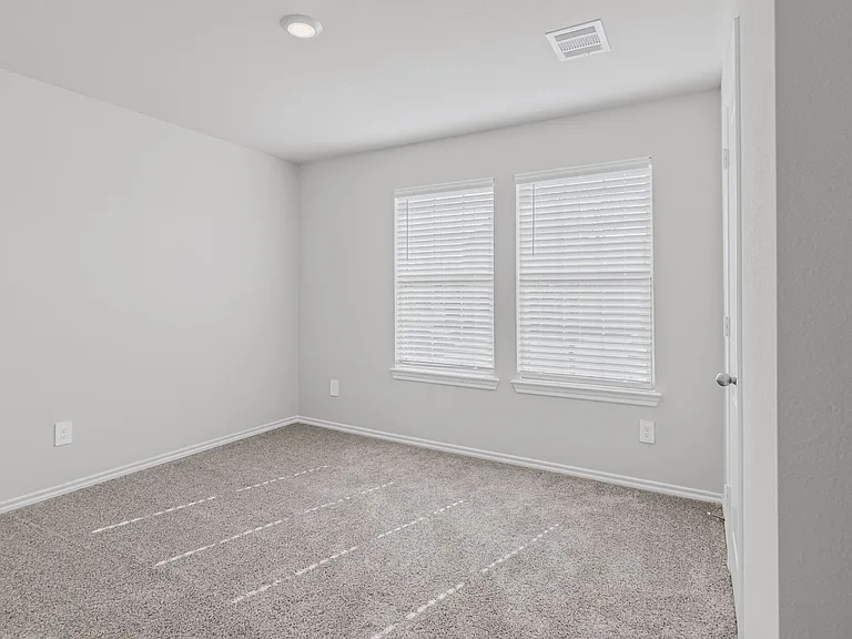 13197 Enclave Pkwy — Photo 28