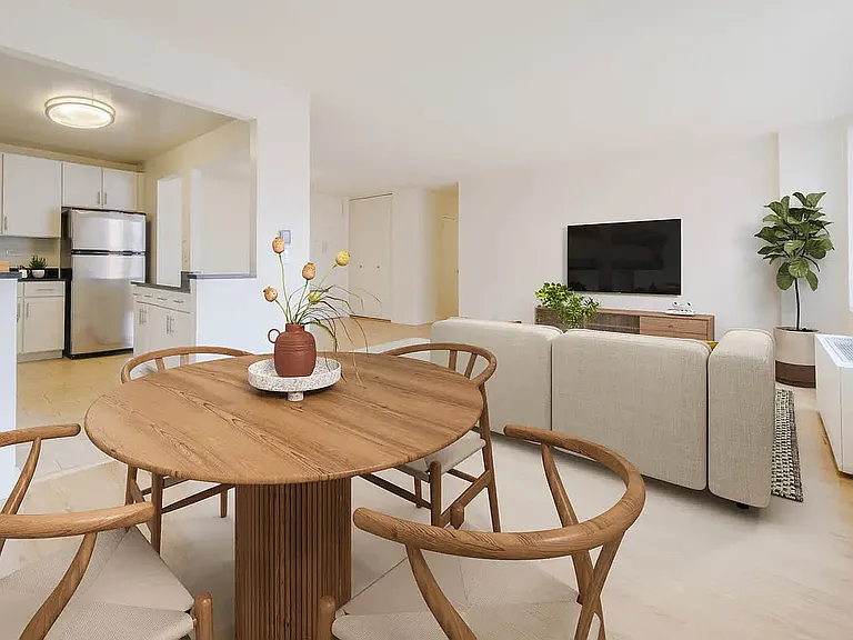 750 Columbus Ave #2F — Photo 18