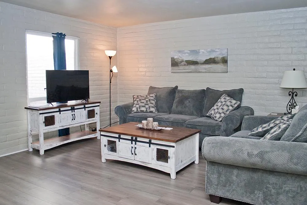 3 bed, 1420 sqft, $1,850 — Photo 3