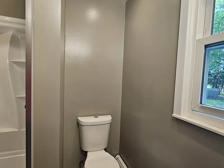 1st floor-Bathroom