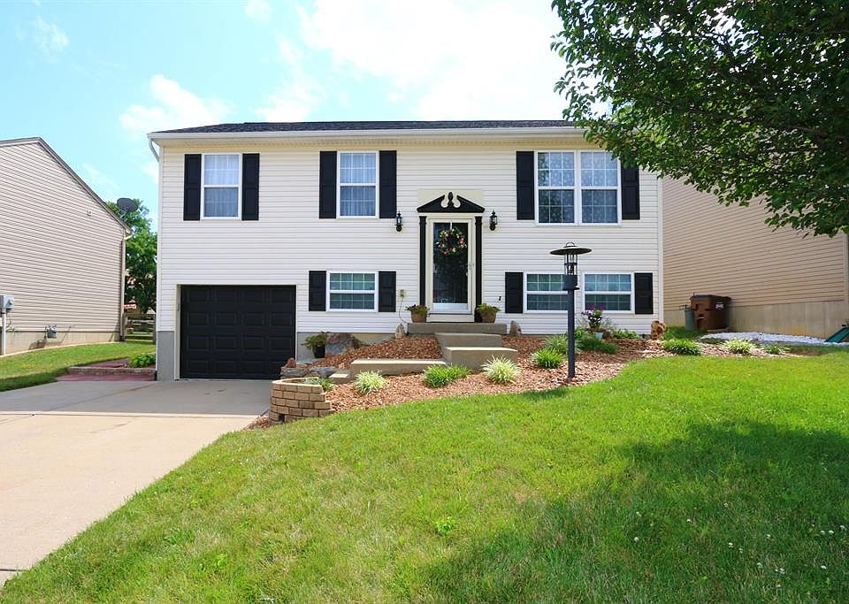 1st image of 2847 Donjoy Dr