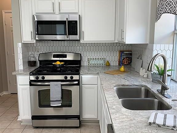 2nd image of 20714 Deauville Dr