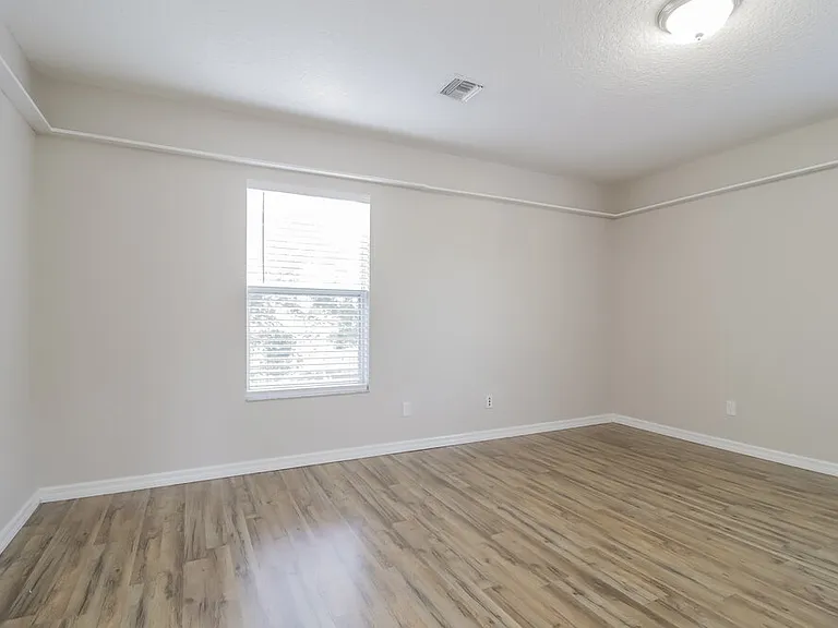 395 Lancer Oak Dr — Photo 13