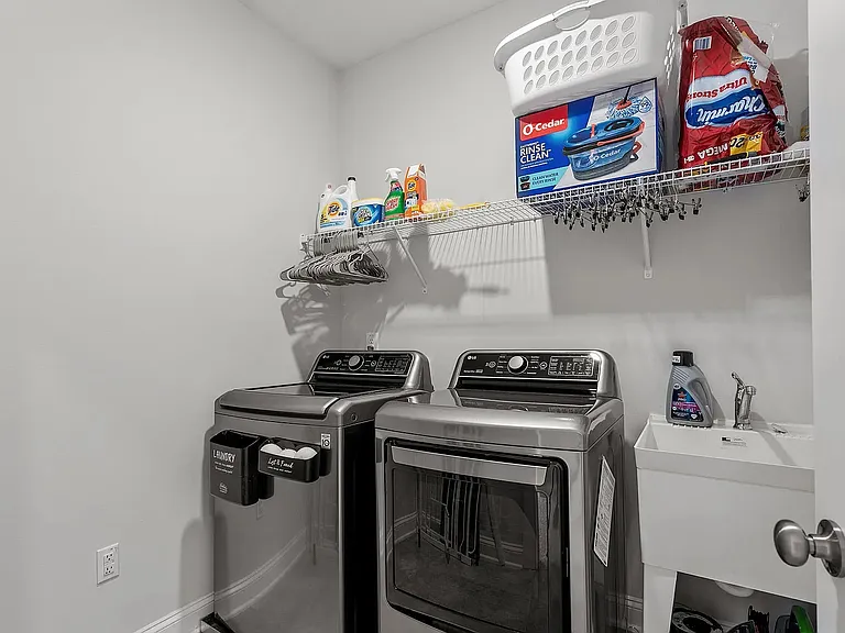 1014 Falling Rock Pl — Photo 20