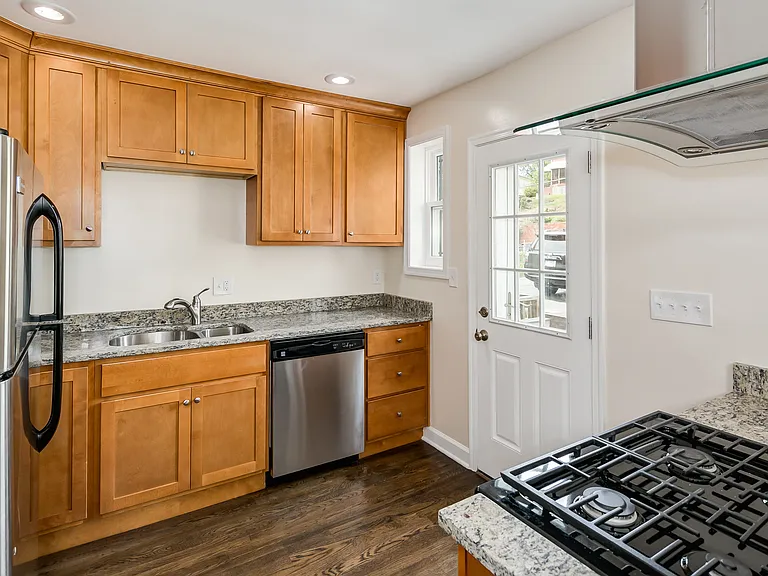 5058 Central Ave SE #A — Photo 6