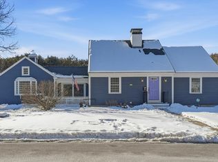11 W Bradstreet Rd, North Andover, MA 01845