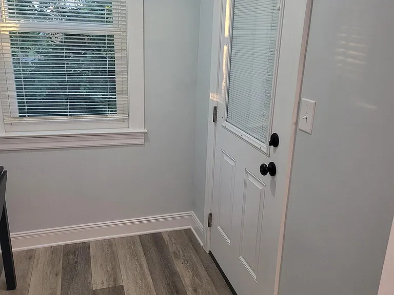 2404 Morena St — Photo 16