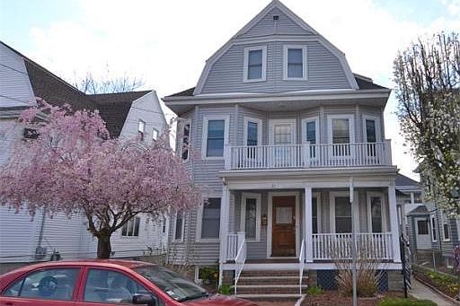 2nd image of 25 Saint Clements Rd #2