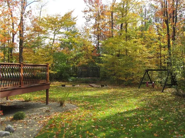 4674 Pinecrest Ter, Eden, NY 14057