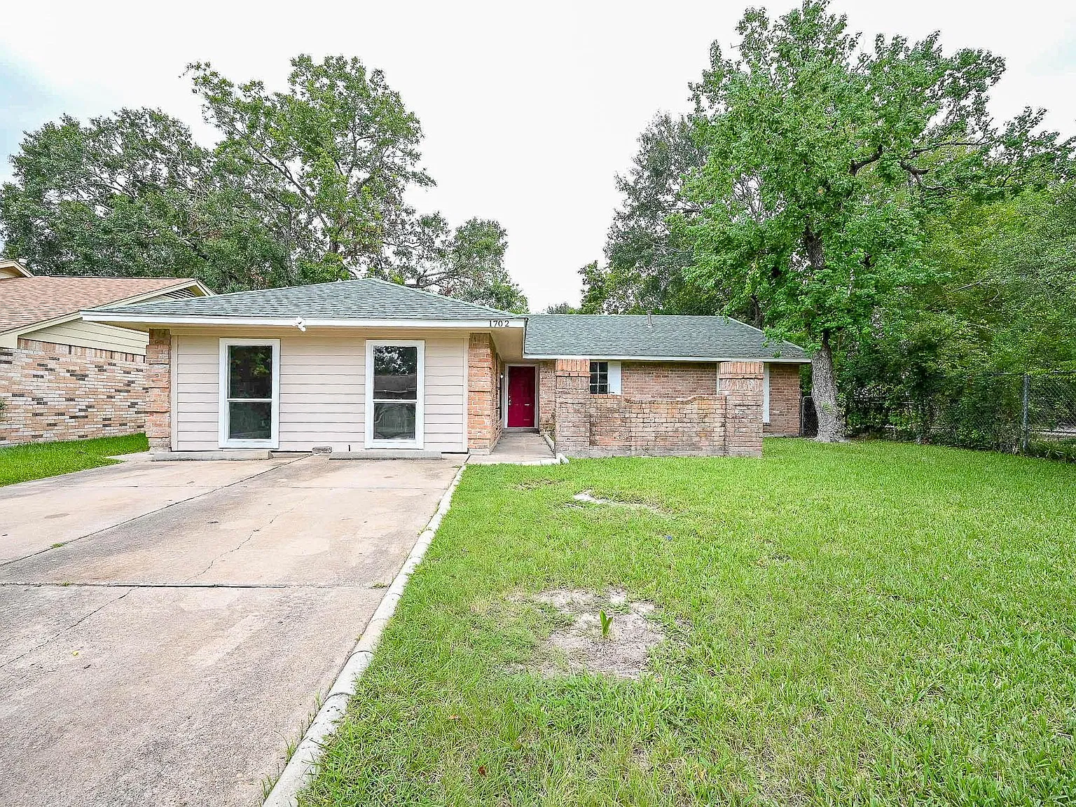 3 bed, 2.0 bath, 1672 sqft, $1,535 — Photo 1