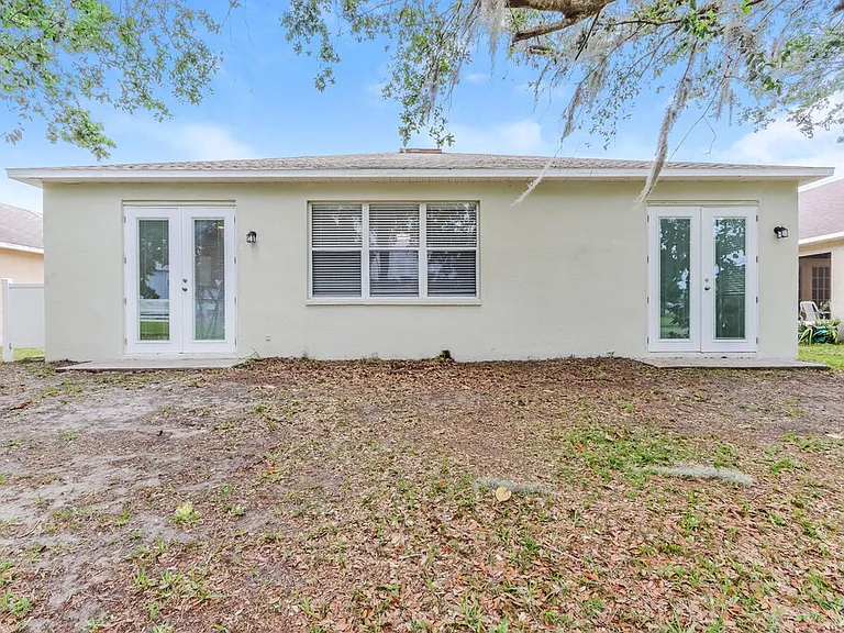 2703 Redwood St — Photo 16