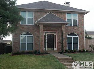 1511 Knollview Ln, Carrollton, TX 75007
