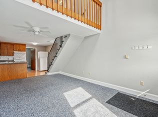 210 Beach St #19, Saco, ME 04072