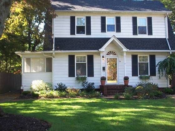 1st image of 94 Kenilworth Dr