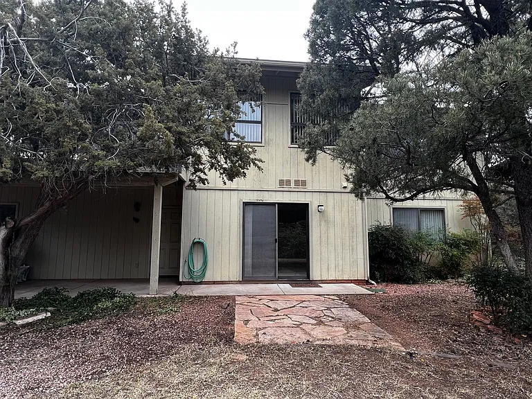 290 Pony Soldier Rd — Photo 6