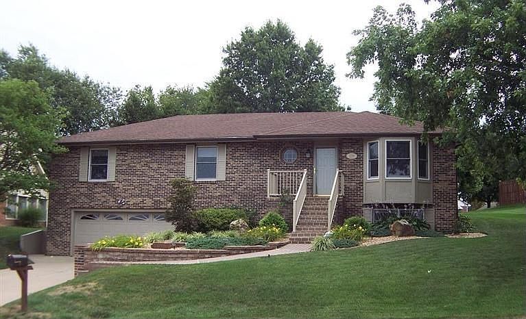 1st image of 2205 Tower Dr