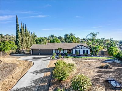 16381 Valle Vista Way, Riverside, CA, 92506