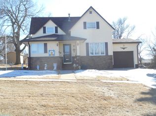 203 Oak St, Elgin, NE 68636